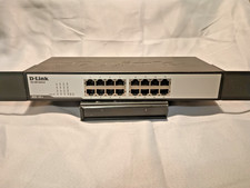 D-Link DSS-16+ BDSS16+A...H1 16 Port 10/100 Fast Ethernet Switch w/ Brackets picture