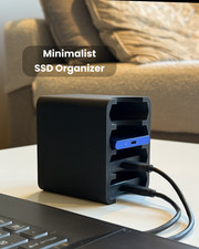 Minimalist SSD Organizer: 4-Slot Portable Drive Case - Samsung & Sandisk picture