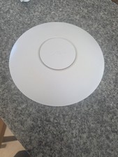 Ubiquiti Networks UAP-LR Wi-Fi System Long Range Network Access Point picture