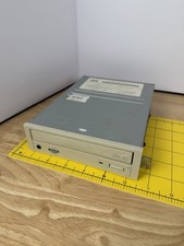 Toshiba XM-6302B 32X IDE ATAPI CD-ROM Drive Beige Vintage 1998 picture