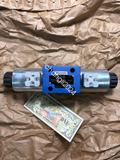 1PCS 4WE10J3X/CG24N9K4  REXR OTH VALVE R900589988 new via FedEx or DHL picture