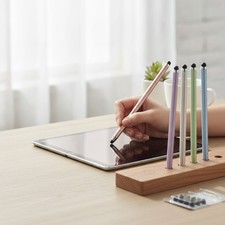 Versatile 5-Piece Stylus Set - No Connection Needed for Smooth Screen Engagement picture