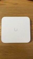 Ubiquiti UniFi UCG-Max 512GB Cloud Gateway Max 2.5GbE picture
