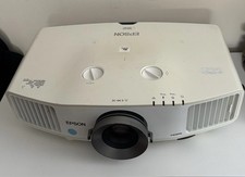 Epson PowerLite Pro G5150 3LCD 4000lm XGA HDMI USB VGA White Projector picture