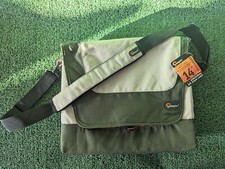 Lowepro Slim Factor M  Laptop Messenger Shoulder Bag Padded picture