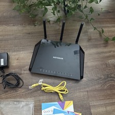 Netgear Nighthawk Ac1750 Dual Band Smart WiFi Router R6400v2 picture
