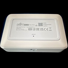 Ubiquiti UniFi Network Flex Mini USW-Flex-Mini 5-Port Gigabit Managed Switch picture