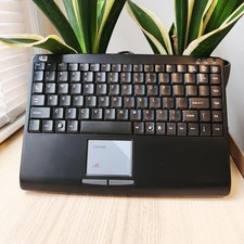 Adesso USB Mini Keyboard with Touchpad Adesso AKB-410UB SlimTouch - TESTED picture