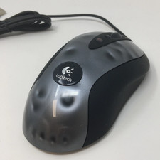 Logitech MX518 Wired Optical Gaming Mouse 1800 DPI 8 Buttons 106g USB picture