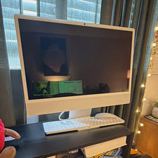 Apple iMac All-in-One Desktop, Silver, Includes Apple Keyboard & Mouse picture