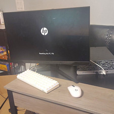 HP Pavilion Silver Desktop PC picture