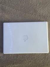 White Apple MacBook picture