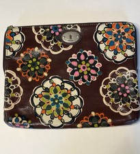 Fossil Key-Per Zipper Tablet iPad/Tablet Case 8.5” X 10.5” Coated Canvas Floral picture