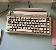 Qwerkywriter S Typewriter Mechanical Keyboard White Chrome Limited Edition V1 picture