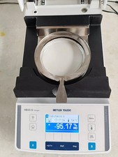 1PCS Used METTLER TOLEDO HB43-S Halogen Moisture Analyzer Via FedEx or DHL picture