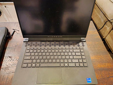 Alienware m15 R7 picture