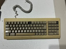 Apple Macintosh Plus M0110 Keyboard Not Tested Spare Parts Missing 2 keys picture