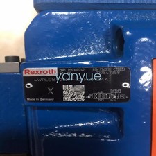 1pcs New Rexroth Proportioning Valve R901401742 4WERLE16V200M- 42/MXY/24A1 picture