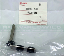 QTY:1 NEW FOR IDEC Safety door switch operation key HS9Z-A62 picture