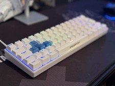 Acer Predator Aethon 330 Keyboard Space-Saving 61-Key Design picture