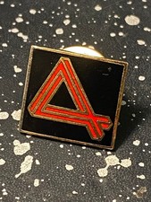Rare Apple Computer 4D 4th Dimension Software ACIUS Company Logo Pin Lapel Vtg picture