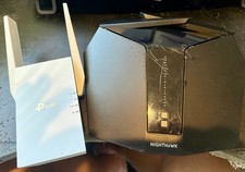 Wi-Fi Router Netgear Nighthawk AC 2400 & WiFi Range Extender bundle (Wi-Fi 6) picture