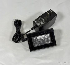 TP- link TL-POE150S Gigabit Power Over Ethernet Injector Adapter Poe picture