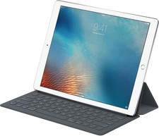 Used Stock APPLE SMART KEYBOARD A1772 FOR IPAD PRO 9.7 inch (Model MM2L2AM/A) picture