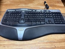 Microsoft Natural Ergonomic USB Wired Keyboard 4000 v1.0 Black KU-0462 Used picture