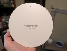 Fortinet FortiAP 221E FAP-221E Lot of 4 802.11ac Wave 2 PoE Access Points picture