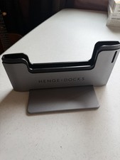 Henge Docks HD05VA15MBP Vertical Dock 15in MacBook Pro 2016-2018 USB-C picture