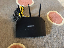 Netgear AC2000 Dual Band Gigabit Smart Wi-Fi Router (R6850-100NAS) - [LN]™ picture