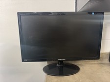 Samsung syncmaster LED LCD Monitor Working picture