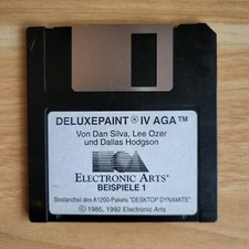 ✅ 1 Floppy Disk Deluxe Paint IV AGA ⭐ Commodore Amiga 500 1200 2000 ⚡️ picture