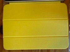 Apple Smart Folio for iPad 10th Gen. - Lemonade. Barely used.  picture