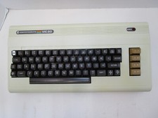 COMMODORE VIC-20 DIN STYLE 250403 COMPUTER HEATSINKS IC TESTED & WORKING LOT #25 picture