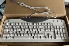 Vintage 2002 Gateway Clicky Keyboard 7003271 Model SK-9921 PS/2 Connector picture