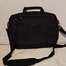 Kroser Black Polyester Shoulder/Messenger Bag Padded Partitions Solid picture