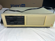 Morrow Designs Micro Decision – Vintage CP/M Computer – Rare –power on picture