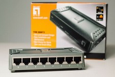 LevelOne FSW-0808TX - switch - 8 ports Fast Ethernet Switch with Magnet picture