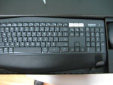 Logitech Keyboard and Mouse Performance MK 850 Wireless Bluetooth Windows  Mac picture