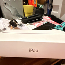 Apple iPad Apple iPad Series Tablet - Gold picture