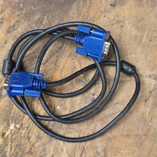 VGA/SVGA D-Sub 15-Pin DE-15 Male-to-Male Cable Ferrite Core Black/Blue picture