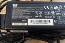 Original OEM HP AC Adapter For HP Compaq PresarioB2000 B2800 B3000 Laptop Power picture