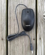 Logitech Wired USB Optical Mouse Black M-U0026 PN: 810-002182 (14975-14978) picture