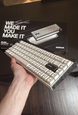 MelGeek MADE68 ULTRA and Logitech G PRO X2 both white  picture