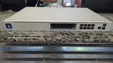 Ubiquiti UDM-Pro UniFi Dream Machine Pro Enterprise Security Gateway (NO CADDY) picture