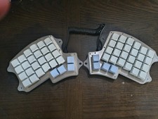 Keebio Iris Rev 7 Split Ergonomic Mechanical Keyboard with Case picture