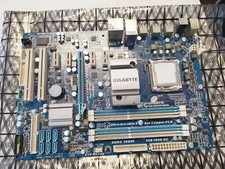 For Gigabyte GA-EP43T-UD3L Original Used DDR3 Motherboard EP43T-UD3L P43 LGA picture