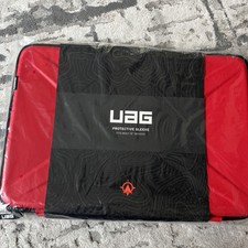 UAG Large Sleeve For 15” / Magma Color picture